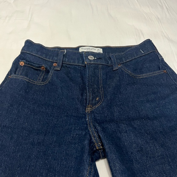 Abercrombie & Fitch 90’s Mid Rise Jeans - Picture 2 of 4